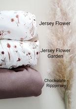 Lade das Bild in den Galerie-Viewer, Dreieckhalstuch